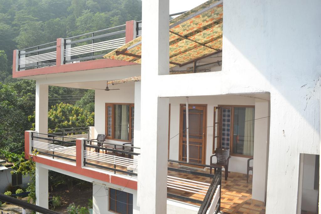 רישיקש Mount Valley Mama Cottage חדר תמונה